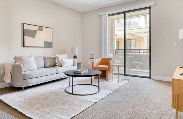 Charming San Mateo 1BR w/ Pool, Gym & W/D, near Target, by Blueground