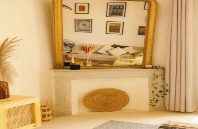 Encantadora villa con jardín cerca de la playa.