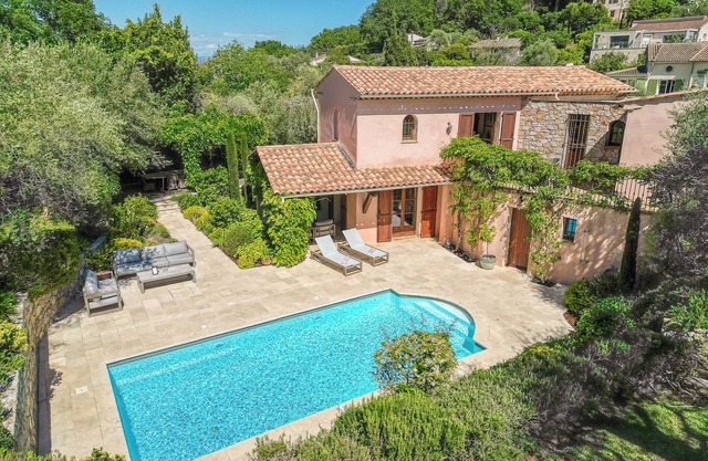 Encantadora villa a 5 minutos a pie del pueblo de Valbonne