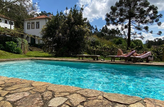 preciosa casa de campo con 4 dormitorios para 8 personas con piscina