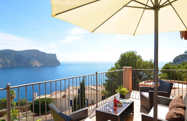 Villa Con Piscina Y Vistas Al Mar Para 7 Personas En La Mola