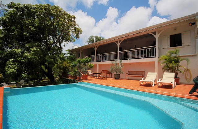 Villa with swimming pool (MQSA20)