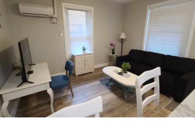 Charming Vintage Downtown Gem