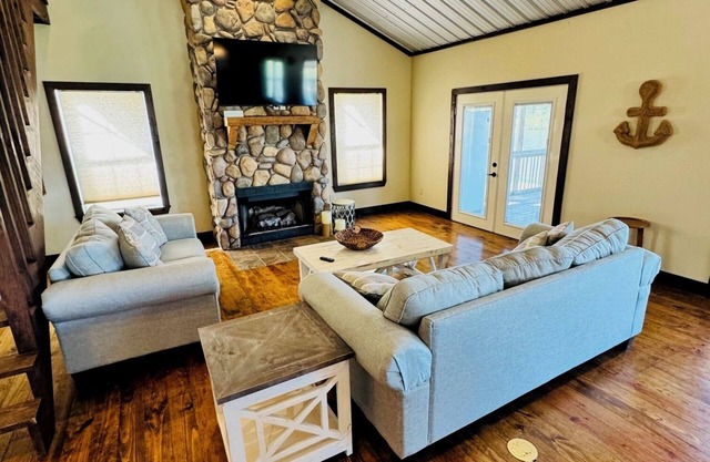 Charming waterfront property located on lovely Black River Lake in Monterey, LA