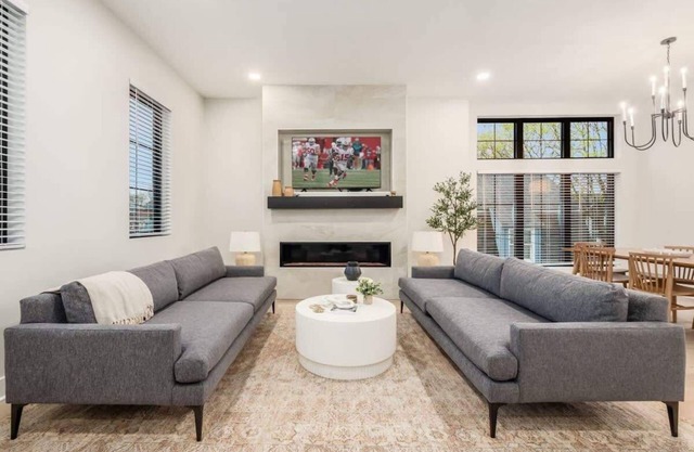 Chateau in the Village - Luxury New Build 3BD/5BA