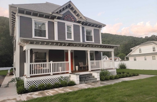 Chateau Lodge - Ski Hunter, Catskills, Belleayre