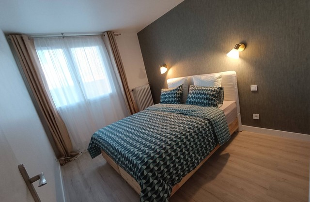 Chelles center 15 minutes from Gare de l'Est and 5 minutes from Vaires-sur-Marne