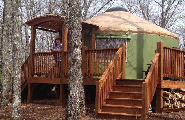 Cherokee @ Sky Ridge Yurts