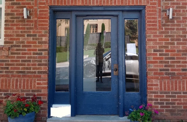 Cherry St. Vintage Apartment