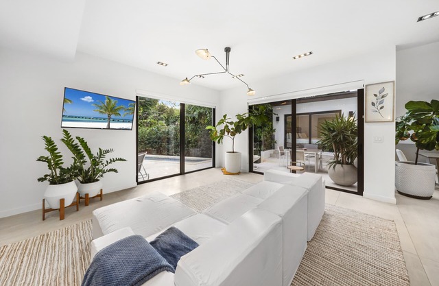 Chic Miami Villa w/ Private Pool - 30+ Night Stays Only