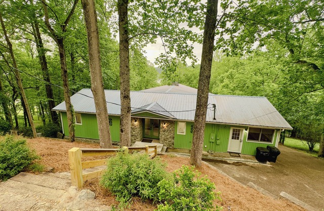 CHL Chateau-Newly added 4th Full Bath