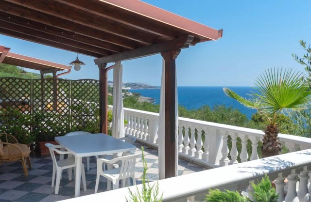 Cicala-Villa Anna by Interhome