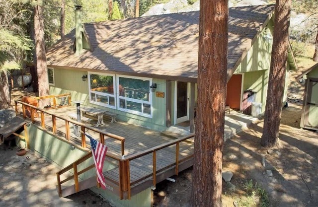 Cielo Blanco- First Responder Cabin w Treehouse