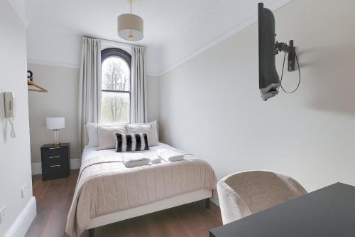 City Centre - Brand new rooms - Modern Ensuite Rooms by Luxiety Stays