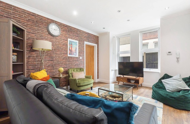 Vida en la ciudad (4-6 personas), apartamento acogedor y confortable.