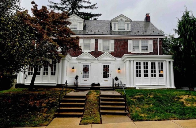 Classic 1920s West End Duplex