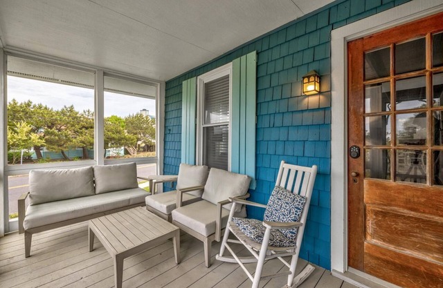 Classic Cape May Point Cottage in the Dunes