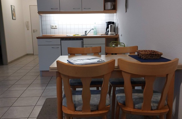 Alquiler-Clásico-Baño privado-Balcón