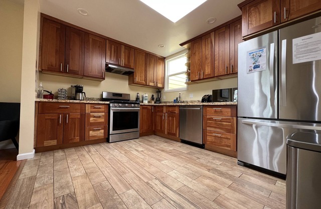 Classic San Francisco Home- 5B/3BA - 10 min to SF