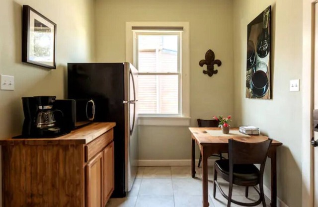 🔥CLOSE 2 UPTOWN+ZOO❤️ | SLEEPS 5 & PET FRIENDLY W/FEE