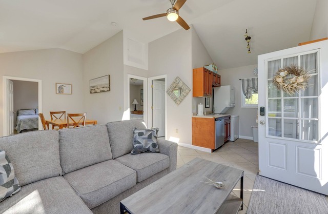 Coastal Truro Cottage - Close to Beaches & Ptown!