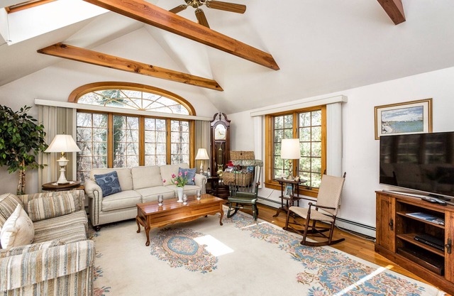 Cerca 6A, Bay Sunsets, Cabo teatro, restaurantes, Kid Fun