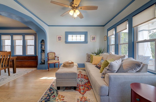 Close to Bucks Fiserv, Brewers Field & Downtown