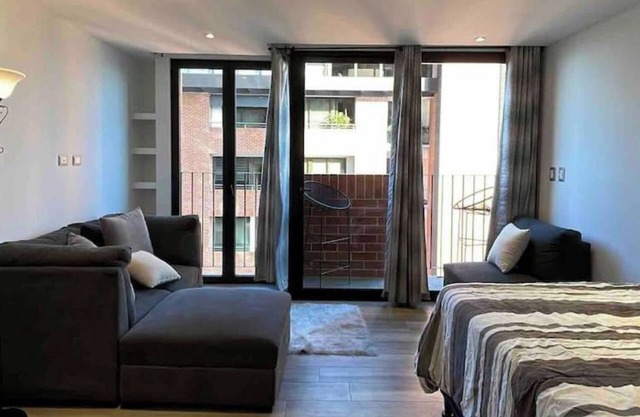 ¡Cerca de exclusivos centros comernciales! Apartamento moderno Airali Zona 10