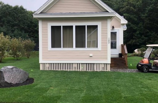 Quiet Cottage On Dead End Street - Comes With Golf Cart!