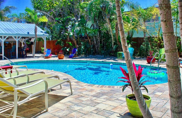 Coconut Grove Beach Resort Suite 4