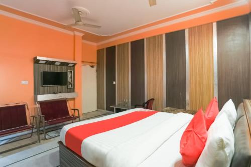 Collection O Nimisha Jail Rd