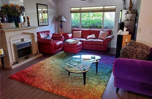 Colorful Warm Weather Jewel House 10,000 sq ft lot.