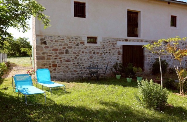 Combefa - TONNAC - Gîte