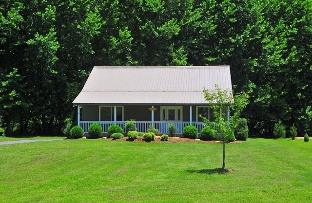 Venga a disfrutar de la pesca de la trucha en el arroyo Rushing