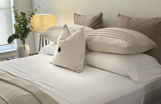 Come Relax And Rewind!