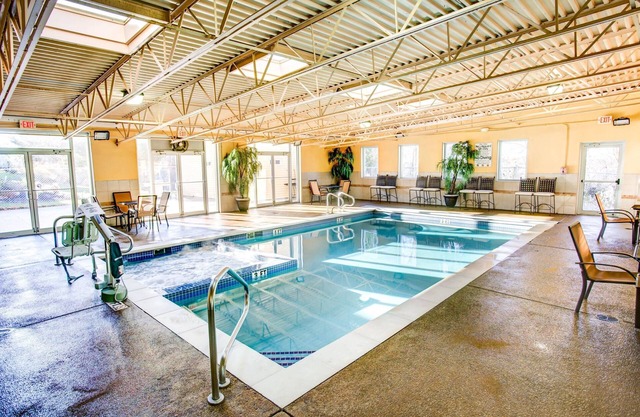 Comfort Inn & Suites