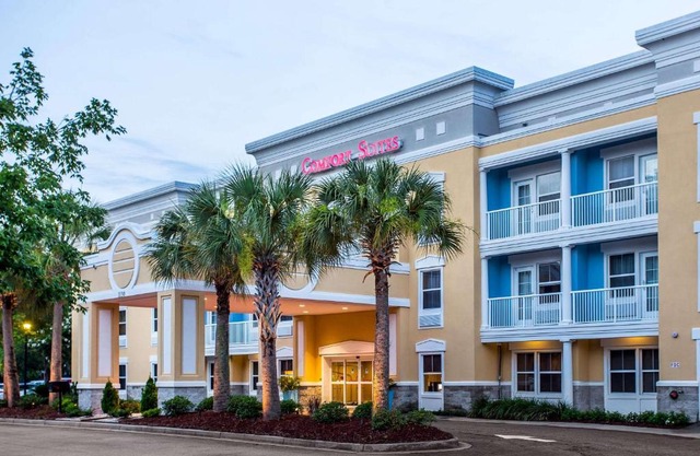 Comfort Suites at Isle of Palms Connector