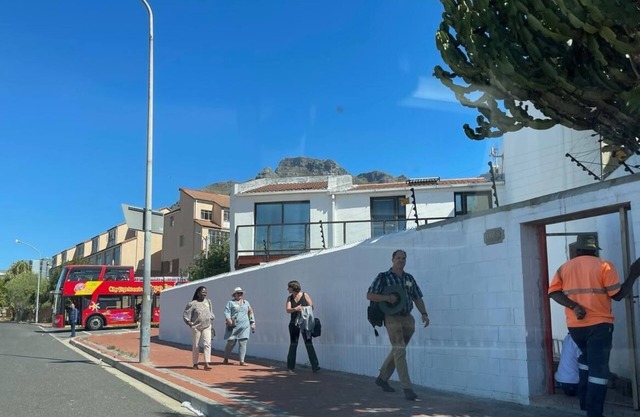 Comfortable 3-bedroom home conveniently located in Cape Town City