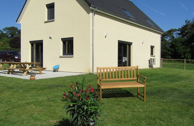 espaciosa casa de 5 dormitorios, tranquila, cómoda - a 3 km de la playa