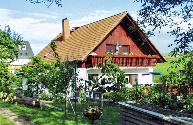 Comfortable apartment in Obernaundorf with shared pool, 45m²