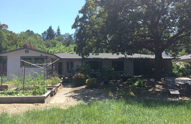 Comfortable home walking distance to central Lafayette, CA.