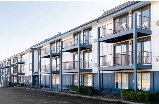 Comfortable Hotel Room @ Polynesian Hotel