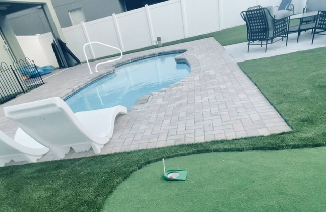 Comfortable Pool Home in the Heart of Wesley Chapel.