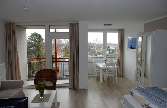 Cómodo apartamento con vistas al mar piscina + sauna en la casa Ferienpark Strandnah