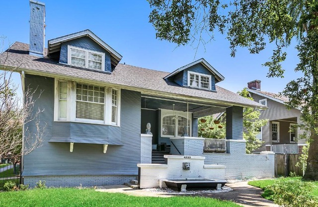 Comfortable Rooms Near All NOLA Hot Spots