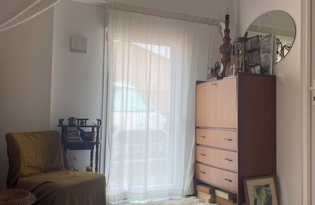 Comfortable tiny house with kitchen and summer bathroom by the sea