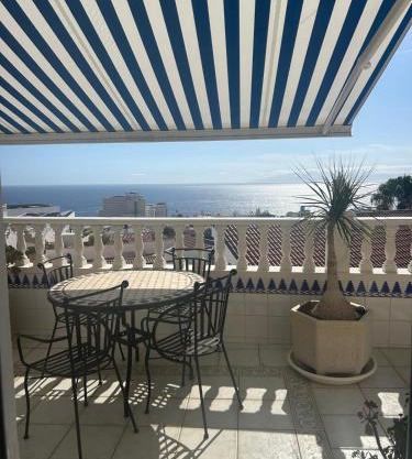 Complejo de 2 apartamentos chic con vista al mar-Villa Marina