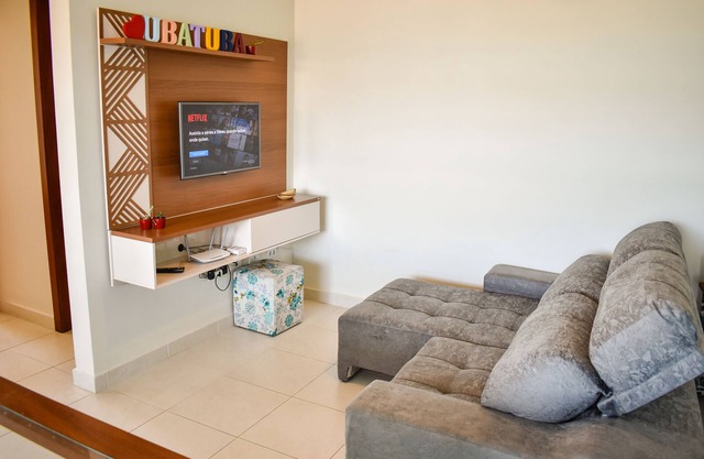 Apto completo, balcón con vista al mar y barbacoa Wi-fi, 2 plazas, 200m playa