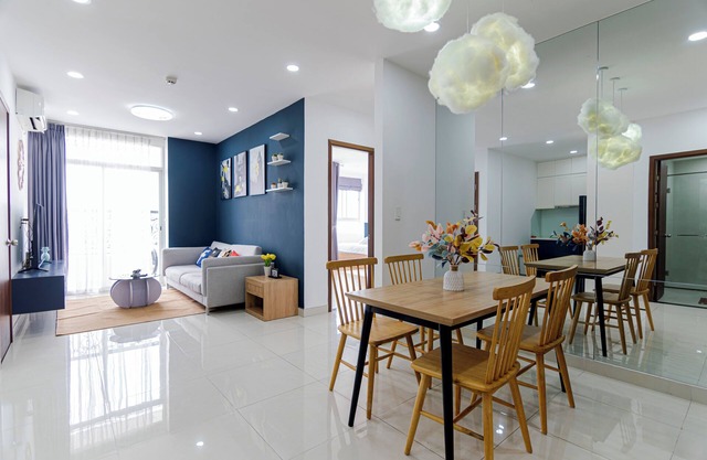 Condo 3 beds/ Grand Riverside/ Saigon view at Dist 4/ Free Pool/ buivien/D1