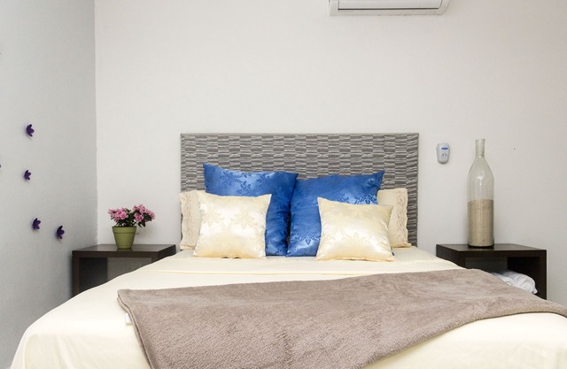 CondoHotel 5ta Avenida Studo #1 Superior